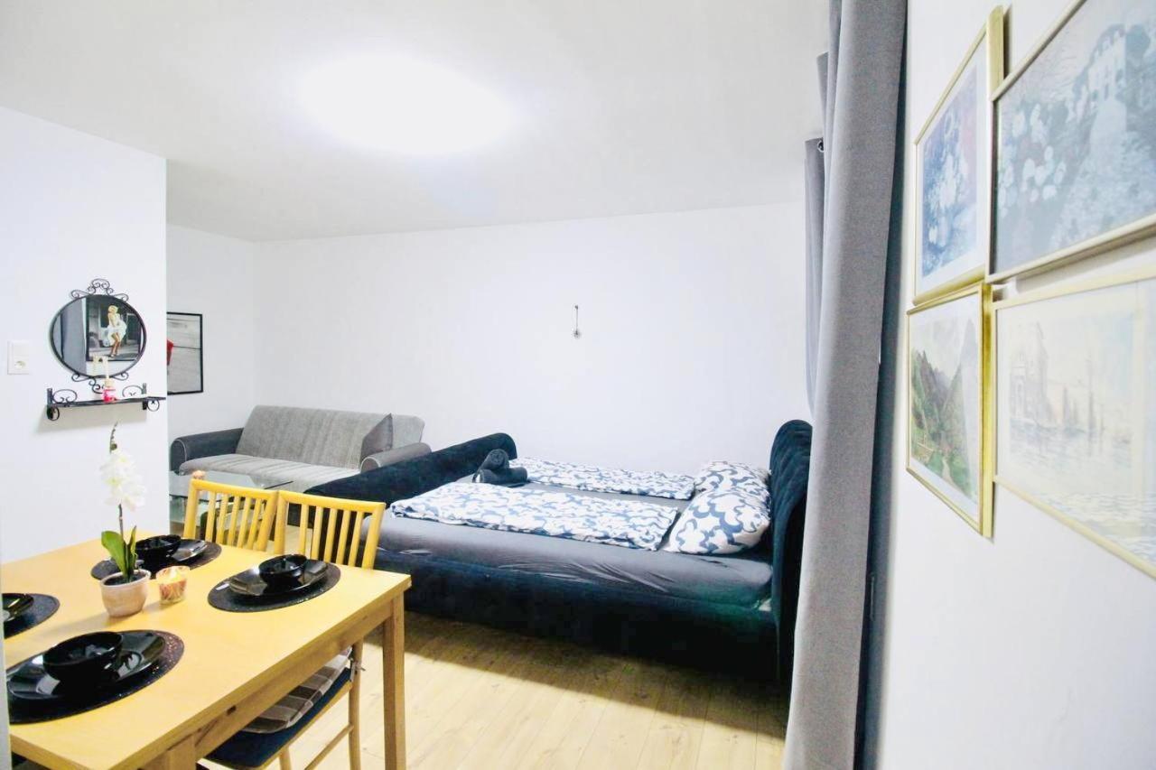 Modern In Millennium Area Apartamento Viena